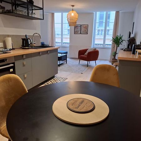 Joli Appartement Au Coeur De Mâcon Eksteriør bilde